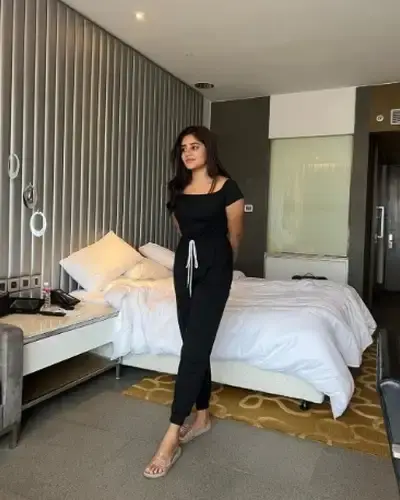 Call Girls Jhagadia Cash On Delivery